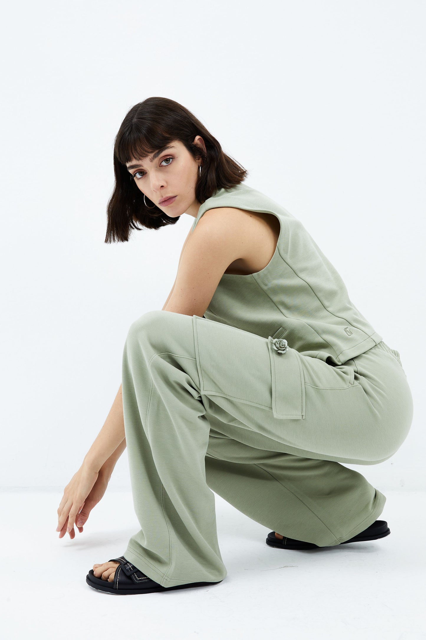 Daisy Cargo Sweatpants - Sea Grass