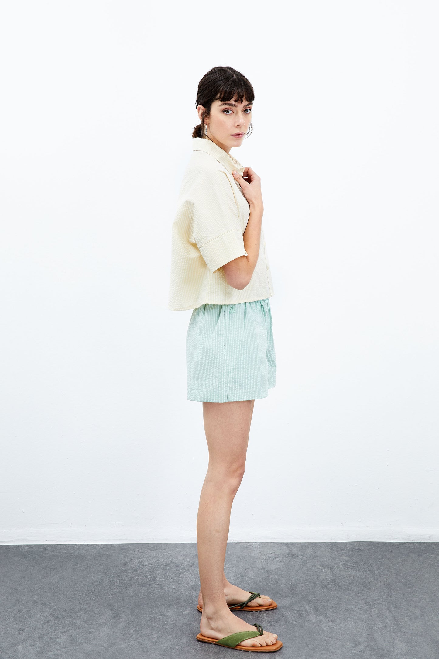 Cosmos Crop Shirt - Butter Milk