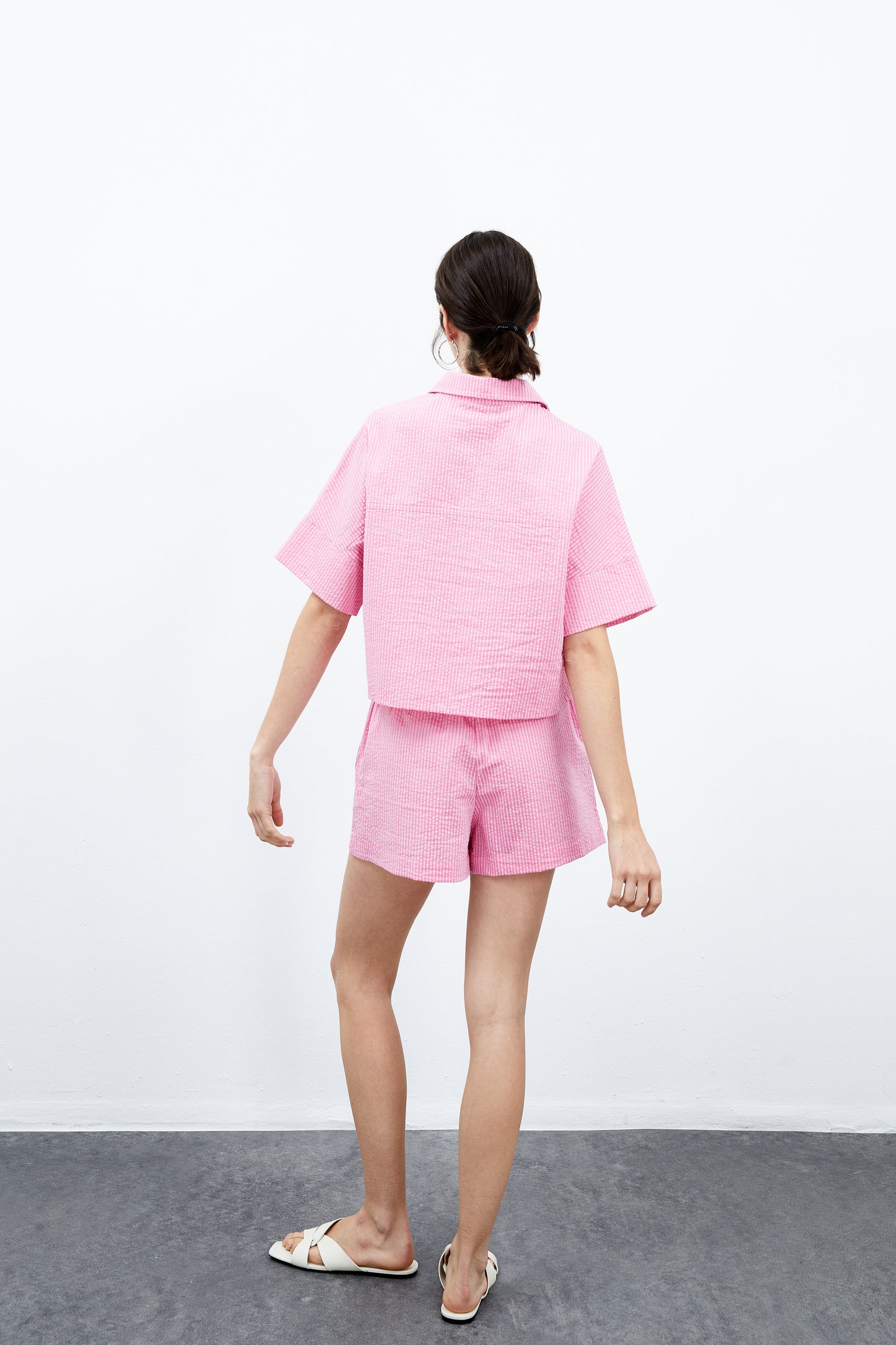 Cosmos Crop Shirt - Bubblegum