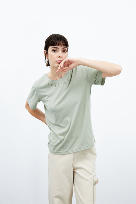 Iris T-shirt - Su Yeşili