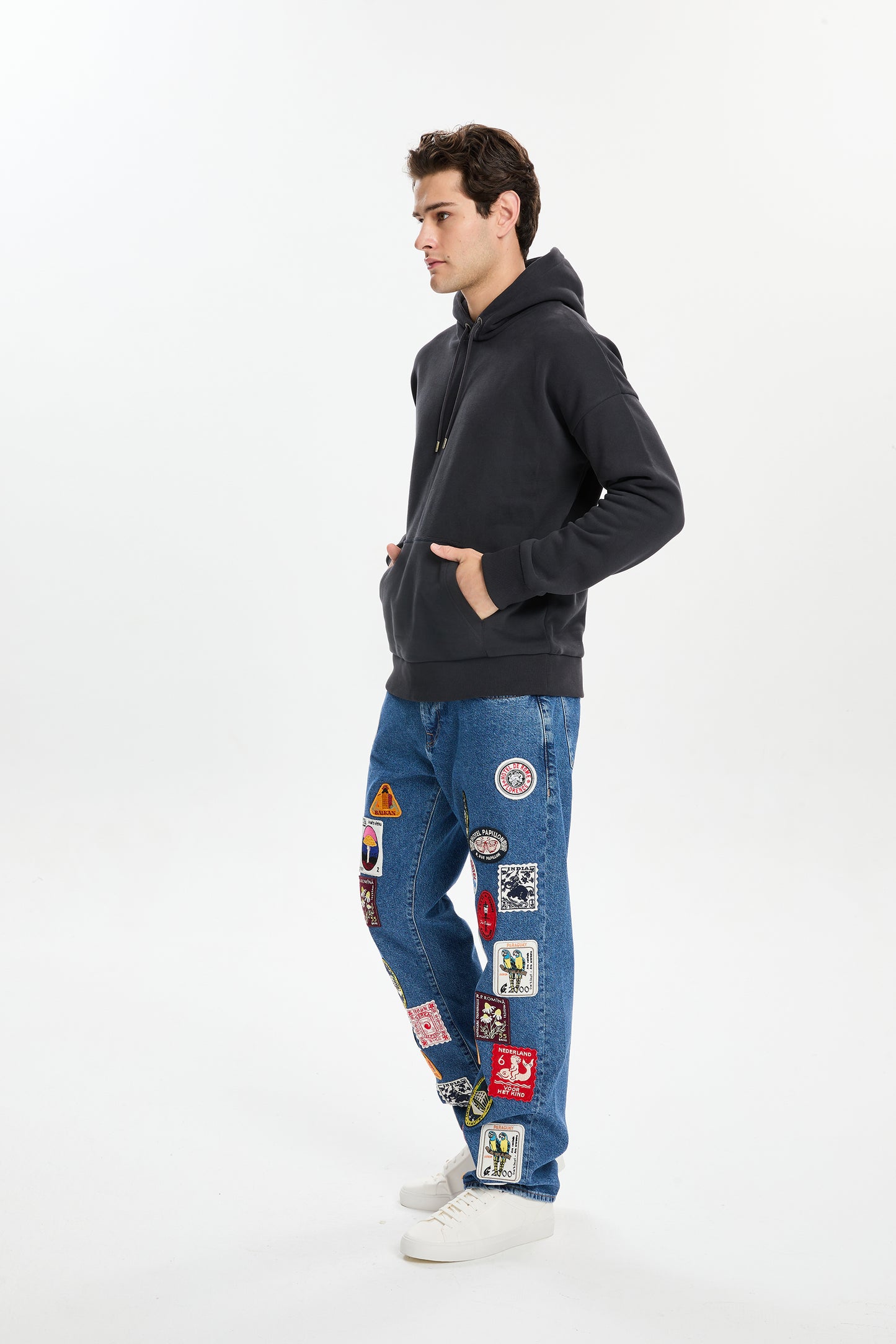 Koyu Gri Logo Etiketli Hoodie