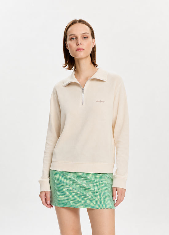 Bej Yarım Fermuarlı Yüksek Yaka Sweatshirt