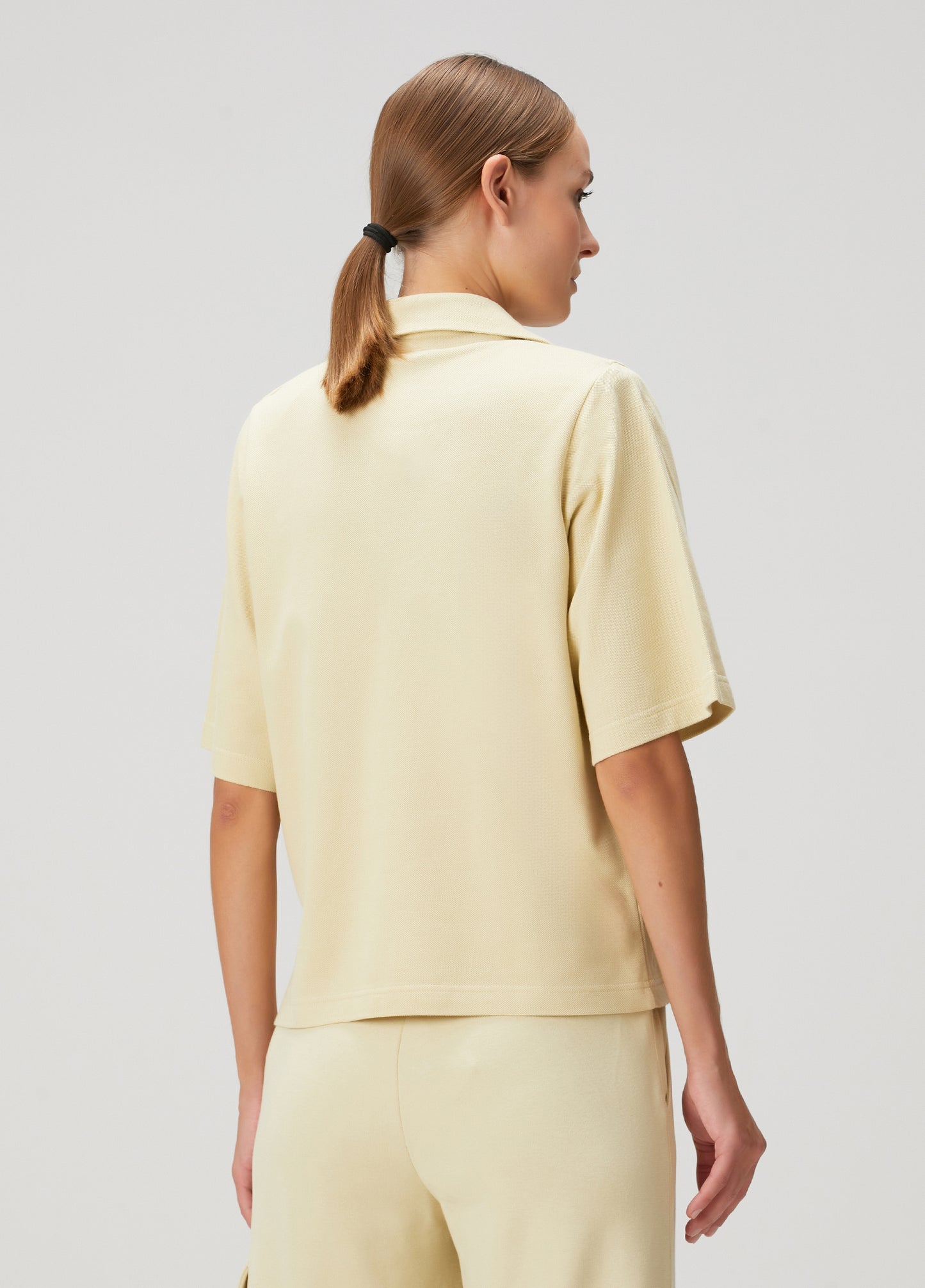 Daisy Polo with Soulder Pads - Green Haze