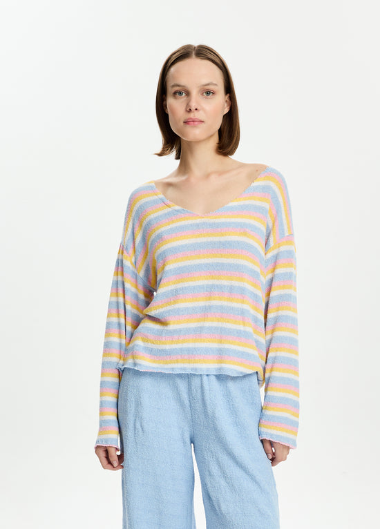 Knit V-Neck Long Sleeve Top