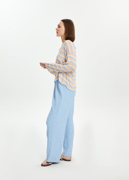 Knit V-Neck Long Sleeve Top