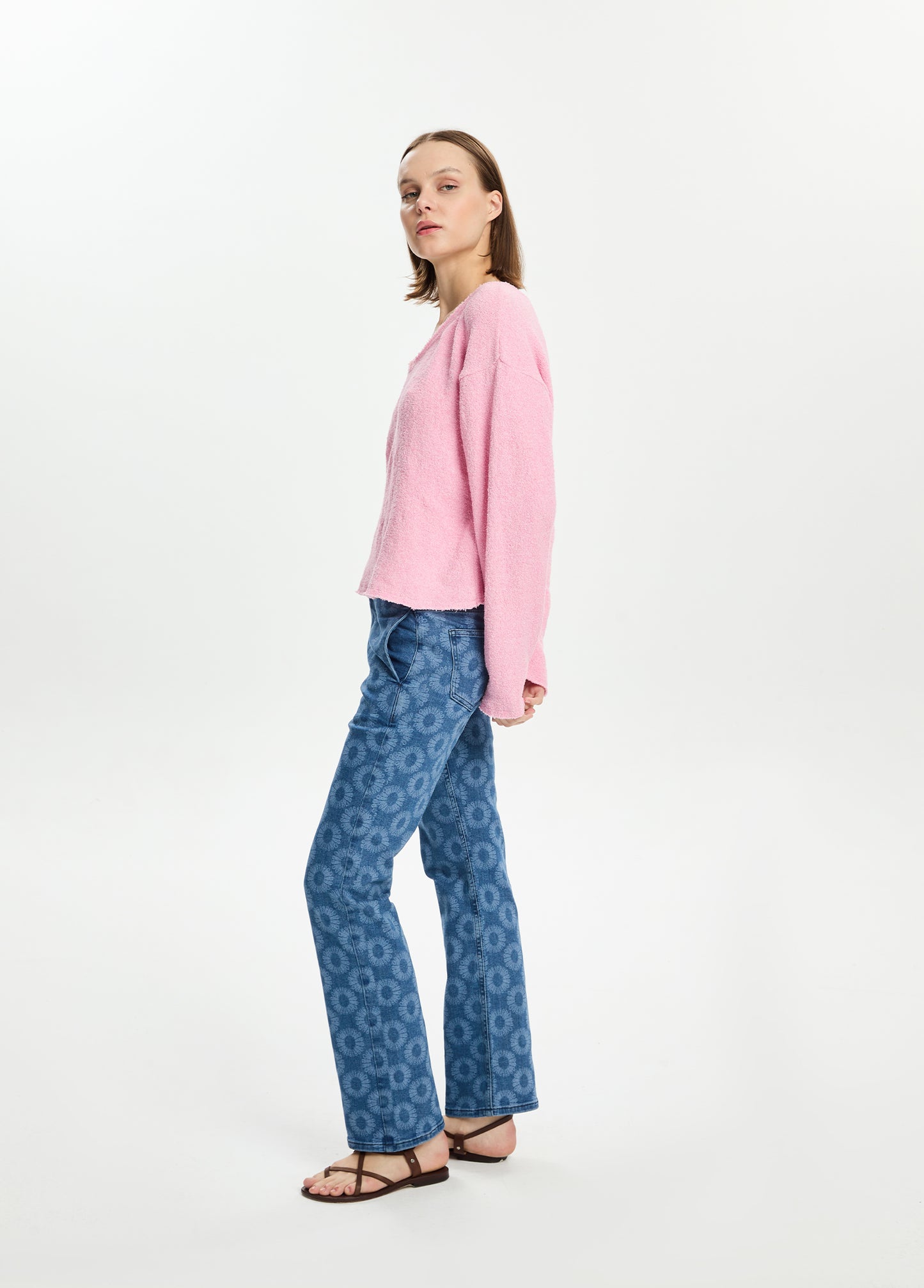 Knit V-Neck Long Sleeve Top