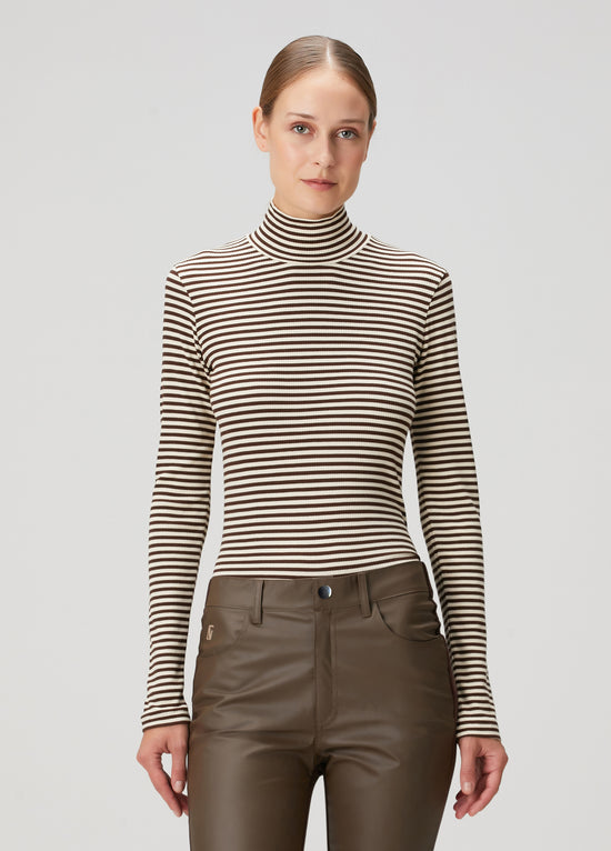 Ribbed Turtleneck Long Sleeve T-Shirt