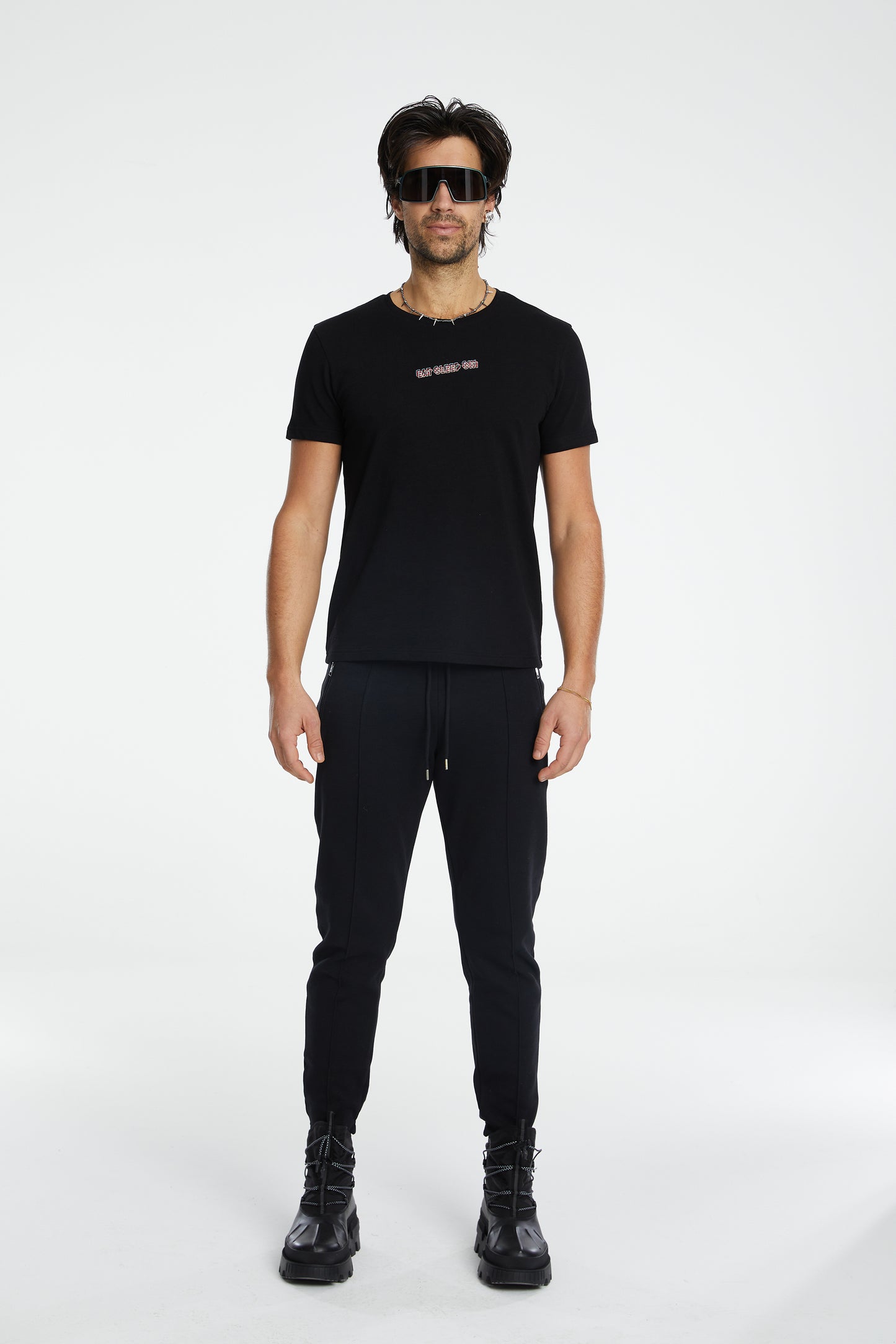 Load image into Gallery viewer, Cotton Eat Sleep Ski T-Shirt - Black
