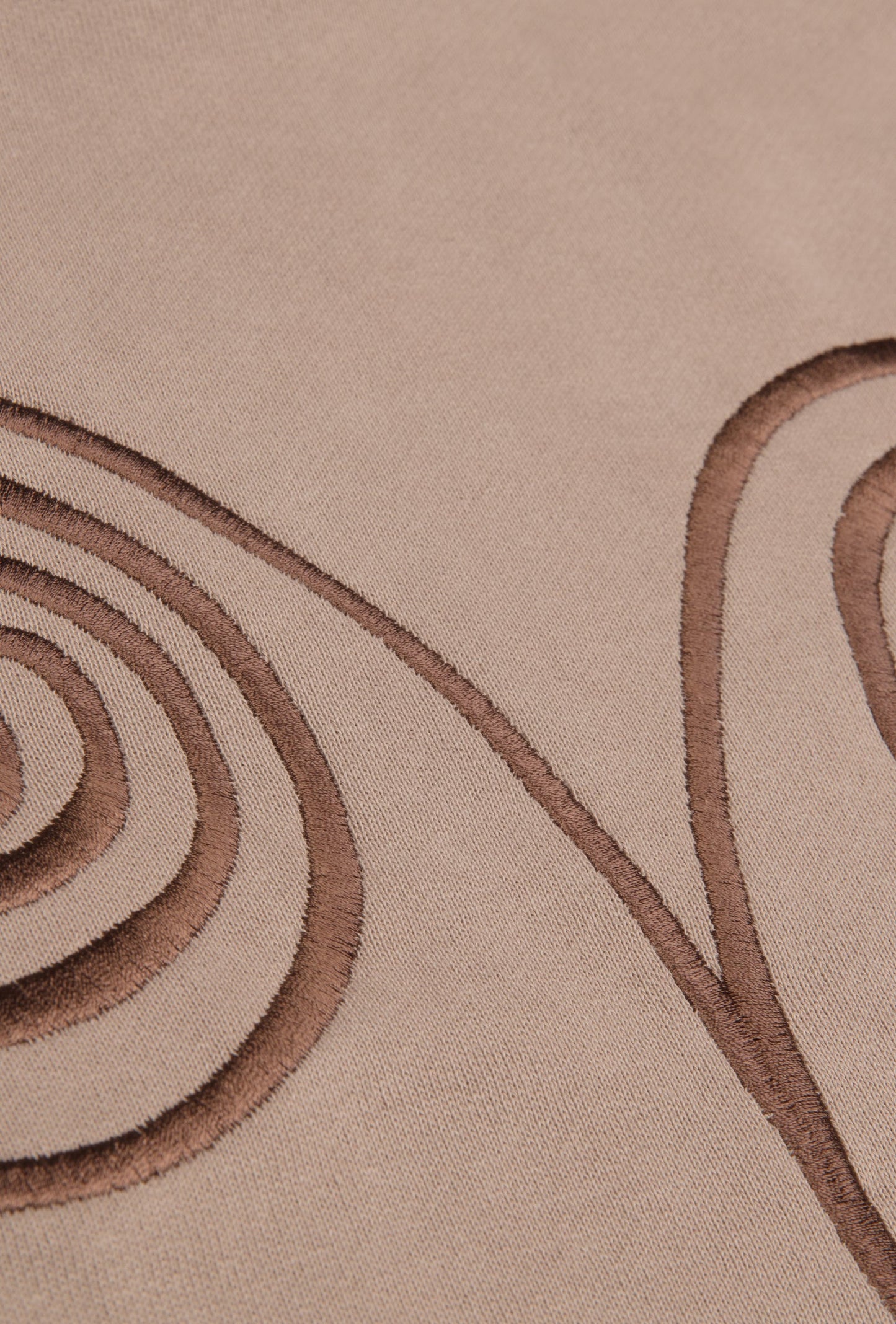 Earthy X Bassigue Hoodie Beige