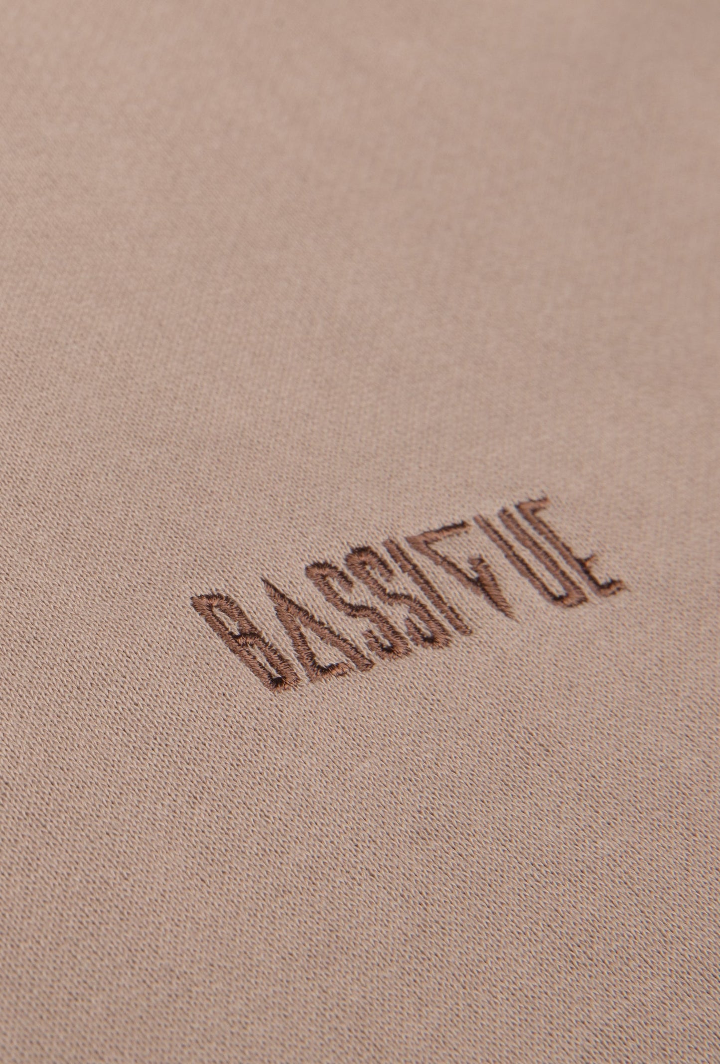 Earthy X Bassigue Hoodie Beige