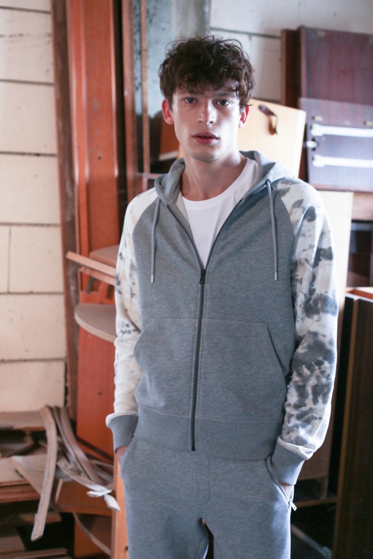 Duo Dye Zipper Sweatshirt