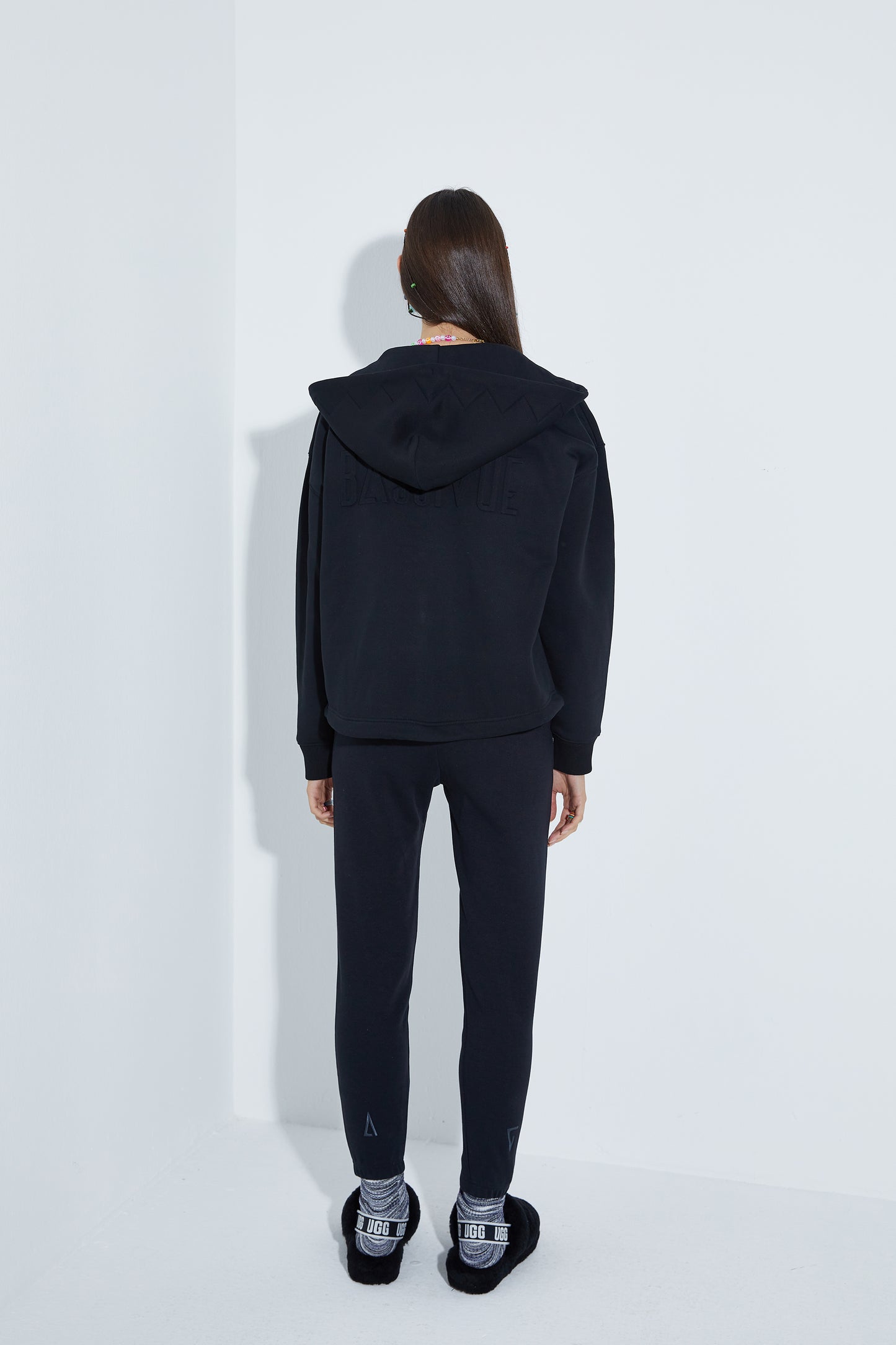 Dyna Zipper Hoodie - Black