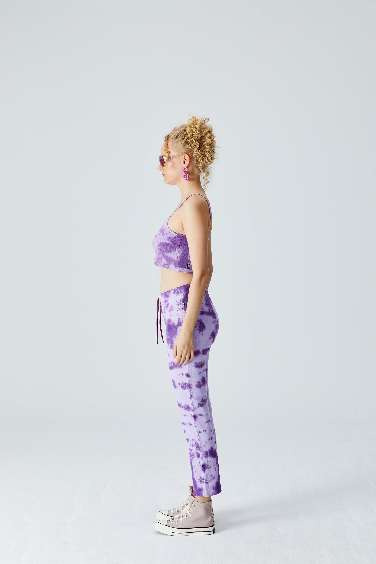 Load image into Gallery viewer, Pin Cigarette Sweatpant - Digital Lavender/Sparkling Grape
